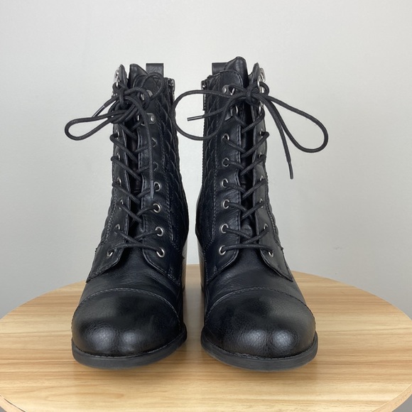 Black Heeled Boot (Style Dorset) - Picture 3 of 5